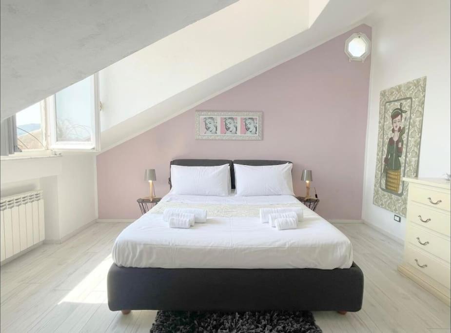 Mansarda Vista Mare A Zinola Apartment Савона Екстериор снимка